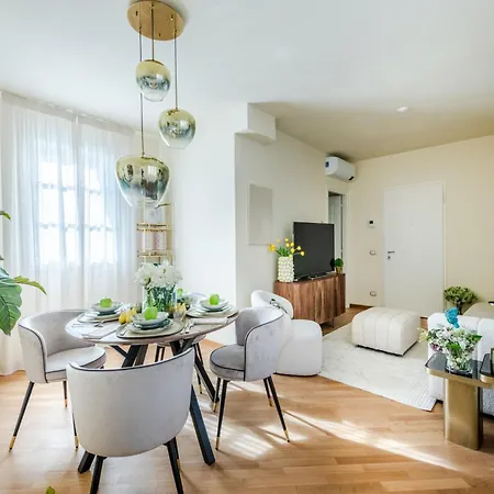 Appartamento Luxurious Modern In