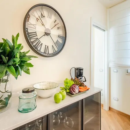 Appartamento Luxurious Modern In *