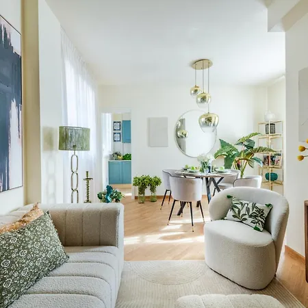 Luxurious Modern In Appartamento *