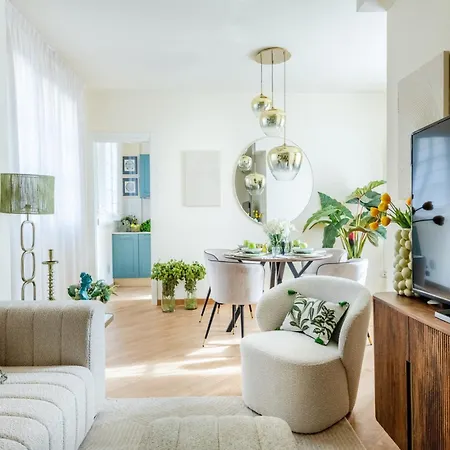 Apartment Luxurious Modern In