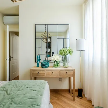 Luxurious Modern In Lucca